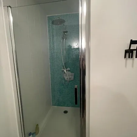 Bizfinding Paris Apartamento